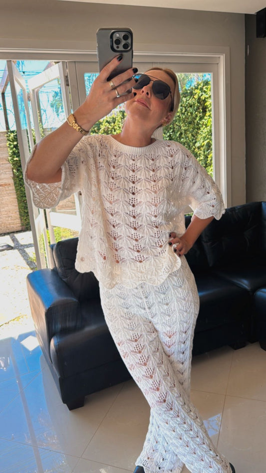 BLUSA EM ALGODÃO COM TRAMA VAZADA E DECOTE CANOA BIAMAR 11972