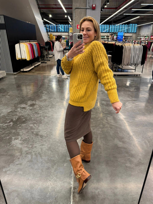 BLUSA ALONGADA COM GOLA REDONDA, BOLSOS E MANGAS DE CAVA RAGLAN BIAMAR