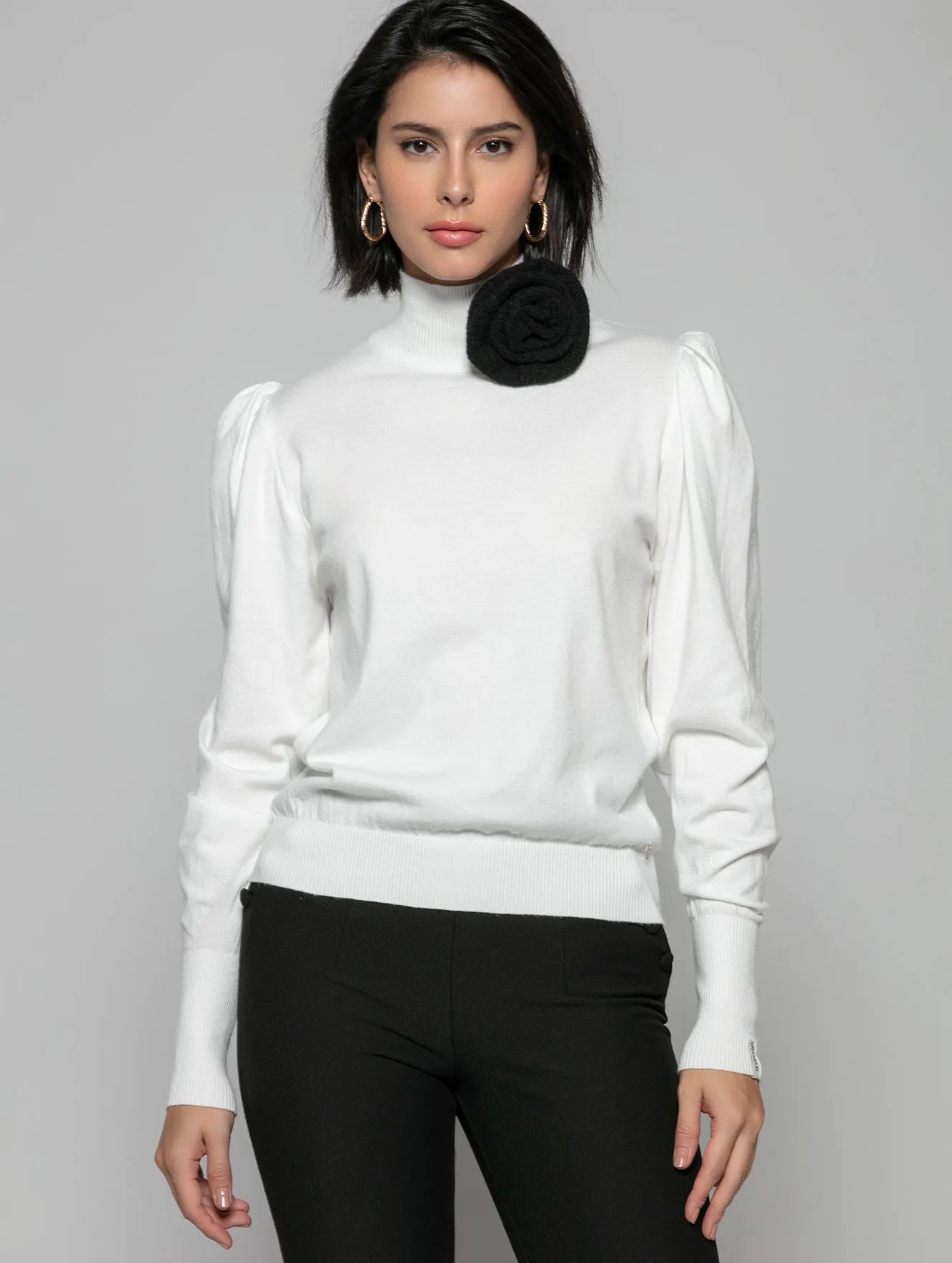 BLUSA BIAMAR COM MANGAS BUFANTES
