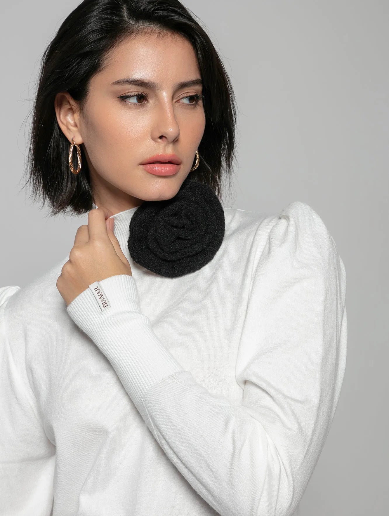 BLUSA BIAMAR COM MANGAS BUFANTES