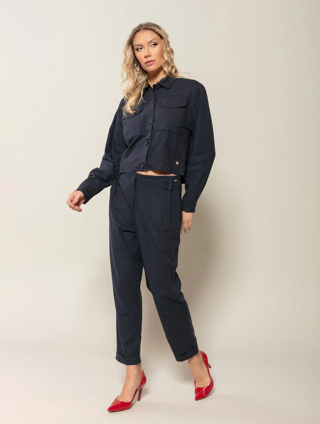 Calça com bolso lateral e punho dobrado Biamar