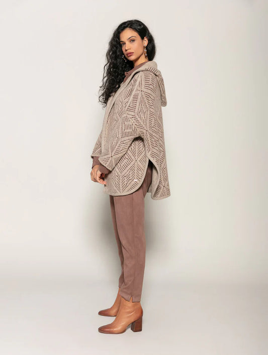 Capa reversível com padronagem geométrica e capuz Biamar 11984