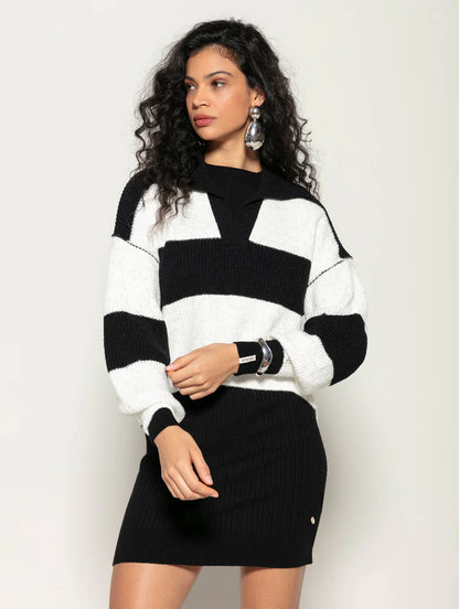 Blusa com padronagem em listras e gola polo Biamar 12394