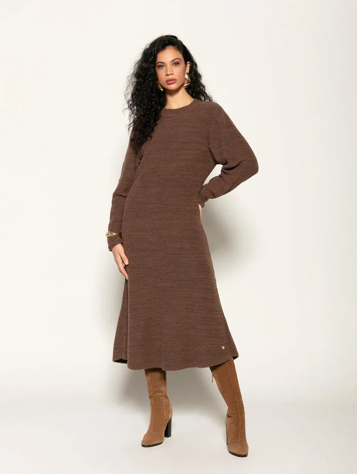 Vestido midi com decote redondo e mangas de cava posta Biamar 12197