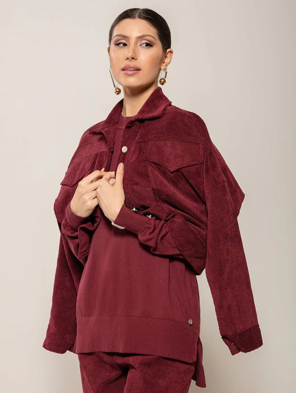 CASACO DE VELUDO CROPPED COM BOLSOS LATERAIS BIAMAR