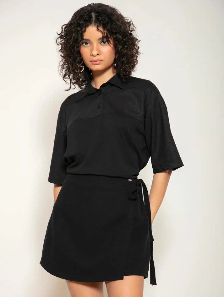 SHORT SAIA EM VISCOLINHO COM AMARRAÇÃO LATERAL BIAMAR 12068