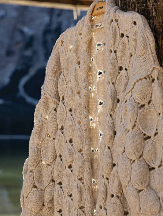 Casaco alongado em ponto gota com mangas bufantes Biamar 11992