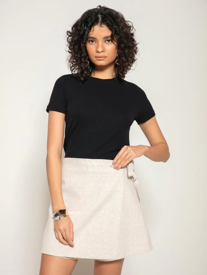 BLUSA CANELADA COM DECOTE REDONDO E MANGAS CURTAS BIAMAR 12070