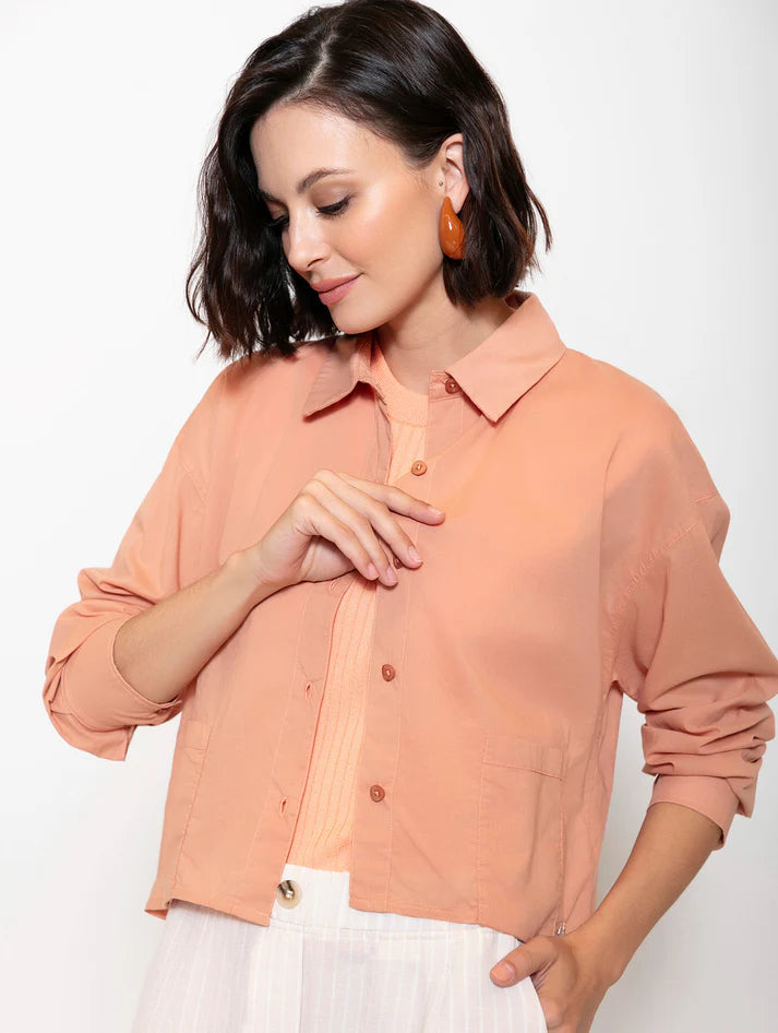 CAMISA MULLET EM ALGODÃO COM BOTÕES E MANGAS DE CAVA POSTA BIAMAR 12007