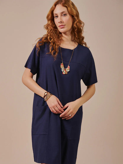Vestido com bolsos aplicados Biamar 12270