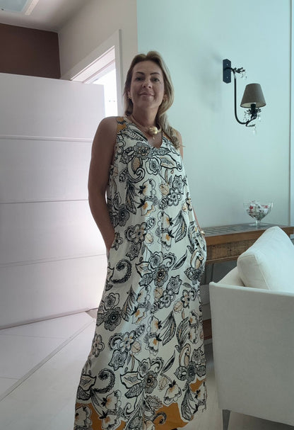 Vestido Mídi Biamar com bolso e fenda lateral