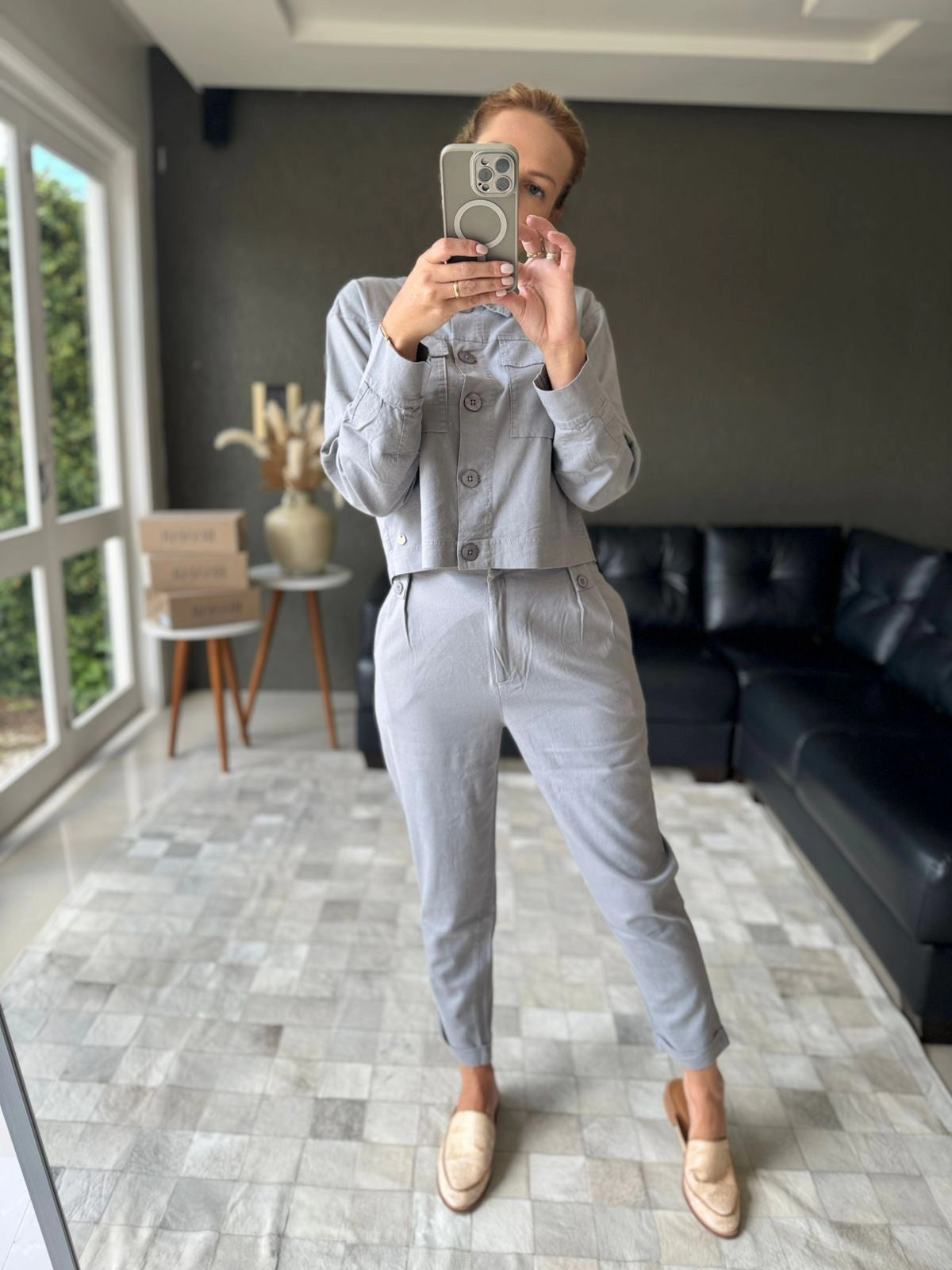 Calça com bolso lateral e punho dobrado Biamar