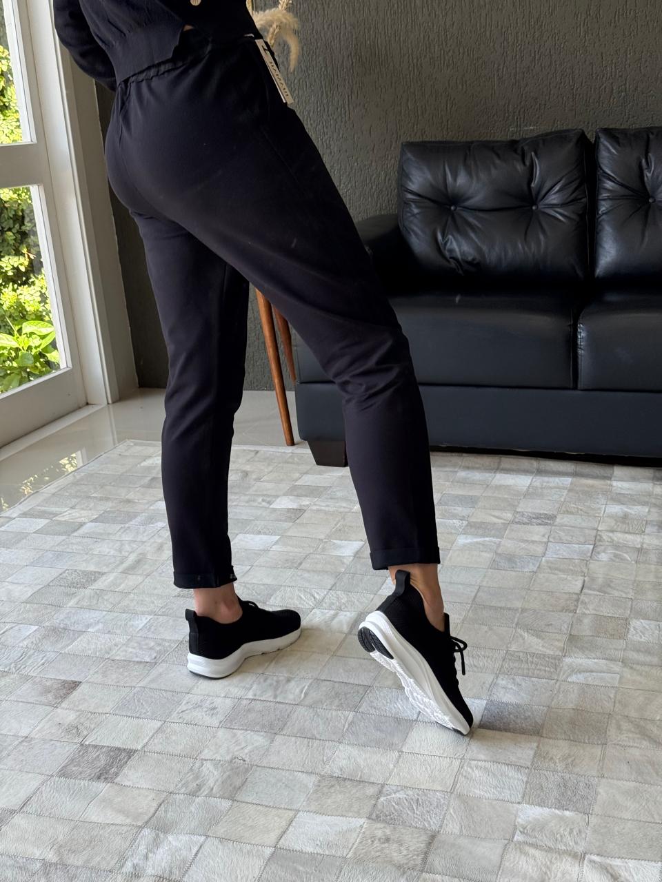 Calça moletom com bolso Biamar