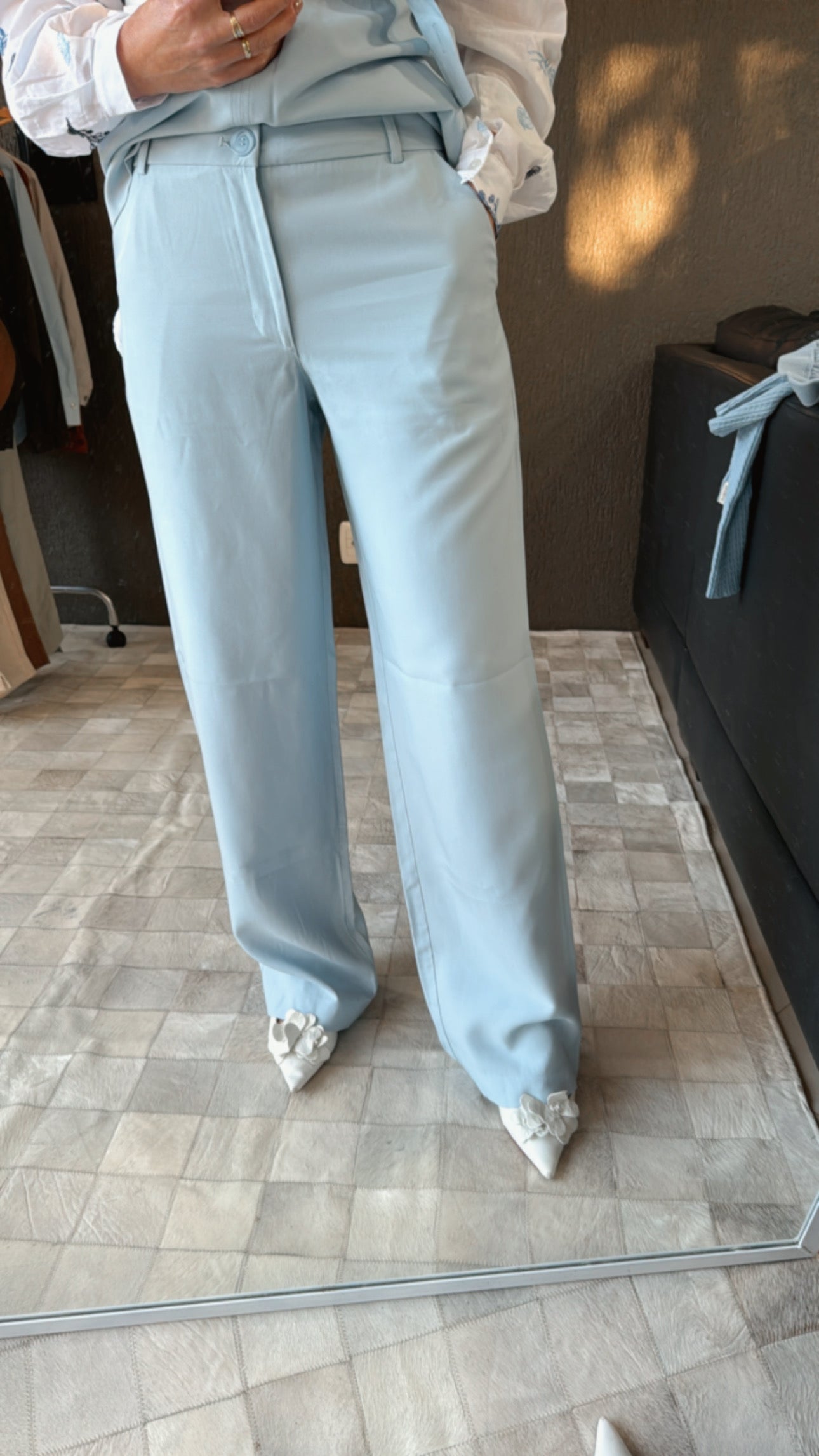 CALÇA DE ALFAIATARIA CORTE RETO COM BOLSO