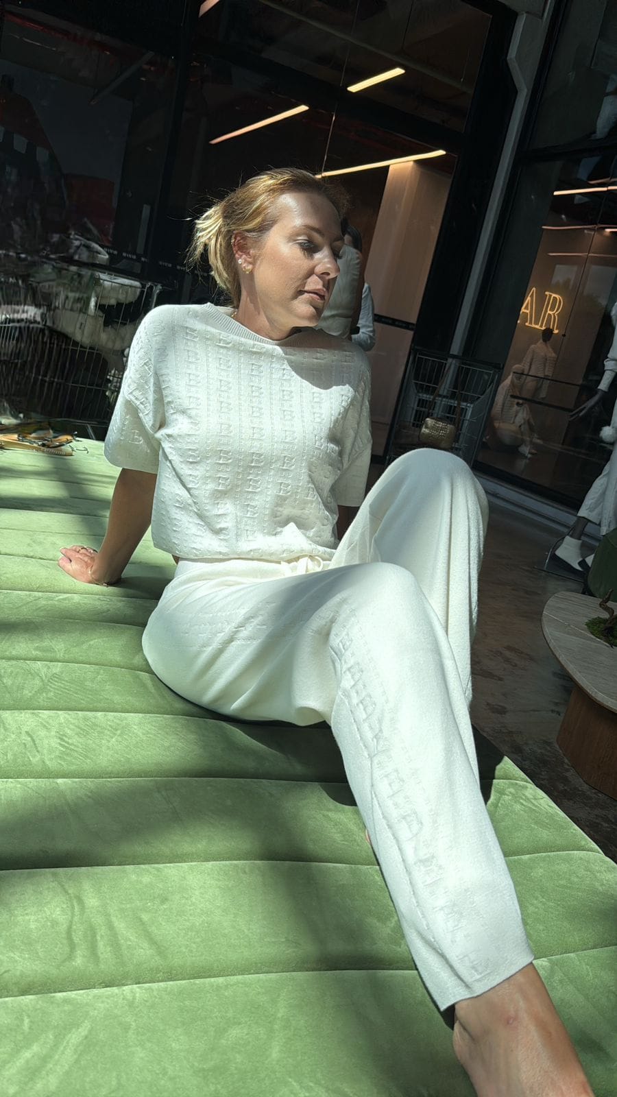 BLUSA DE ALGODÃO COM LOGO BIAMAR OVERSIZED, GOLA CANOA E MANGA CURTA BIAMAR 11665