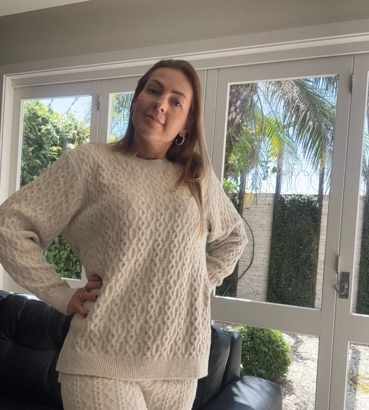 BLUSA ALONGADA OVERSIZED COM GOLA REDONDA E PONTO EM TRANÇA BIAMAR