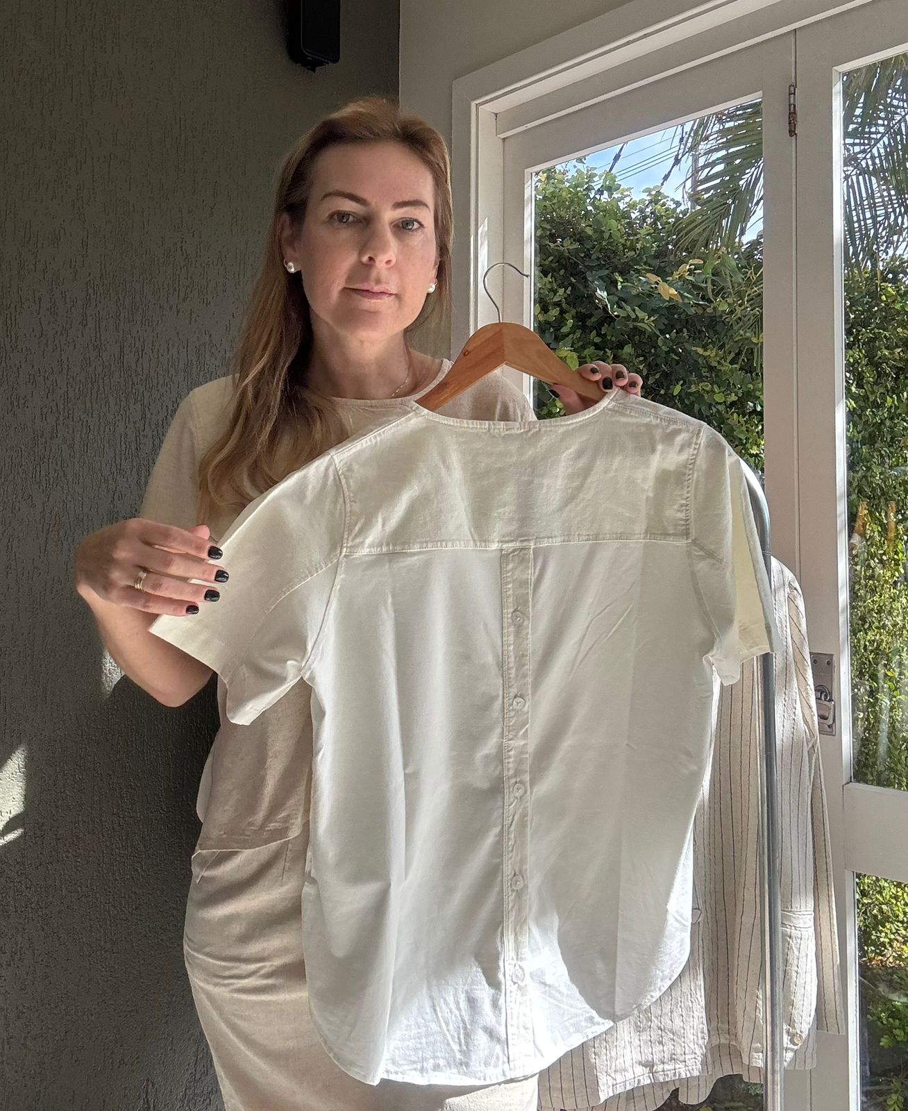 BLUSA MULLET MANGA CURTA COM DETALHE DE TECIDO E BOTÕES BIAMAR 12202