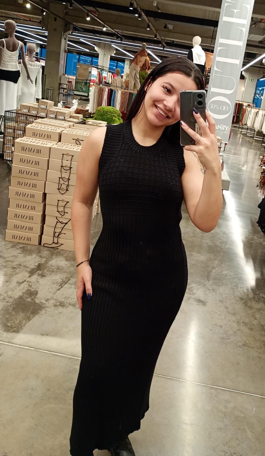 VESTIDO MIDI COM FEBDS 100% ALGODÃO