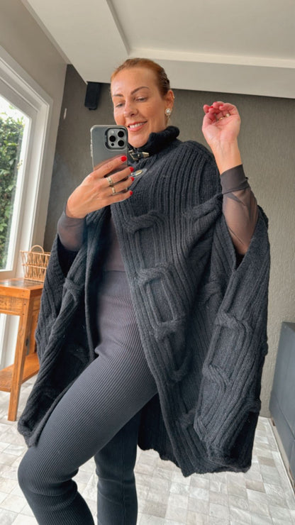 CAPA TRICÔ CORRENTE LONGA COM FECHAMENTO EM GANCHOS