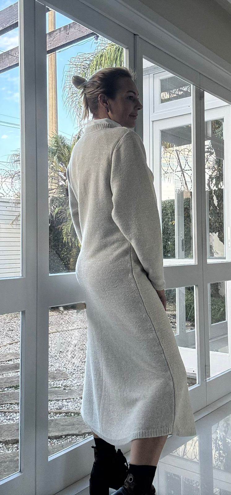 Vestido midi com decote redondo e mangas de cava posta Biamar 12197