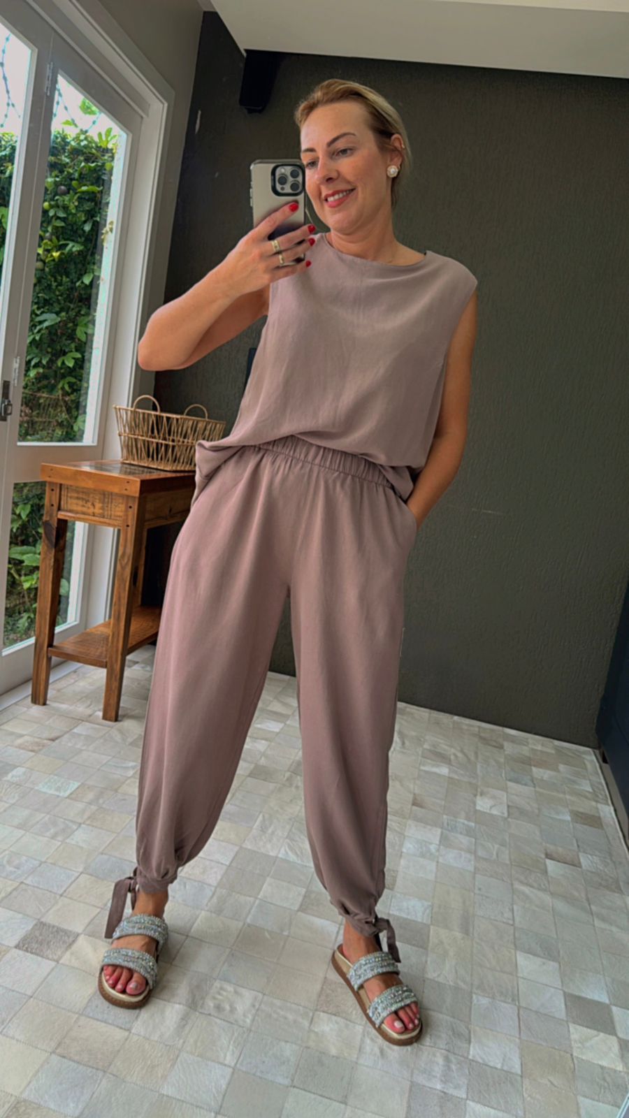 Calça Aladim com amarração e bolsos laterais Biamar 12234