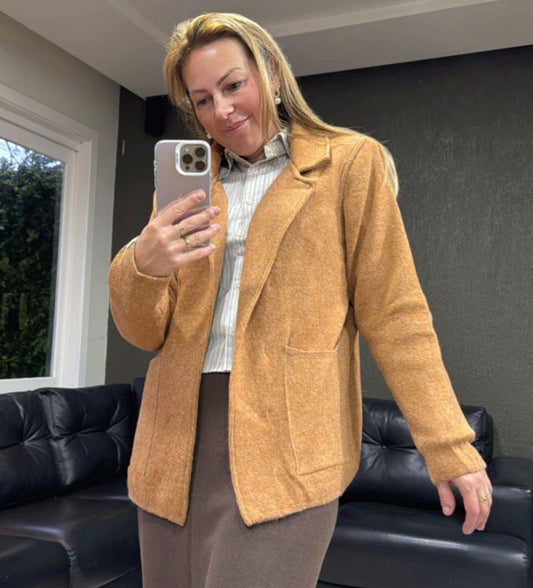 Blazer com ombreira e bolso Biamar  11653
