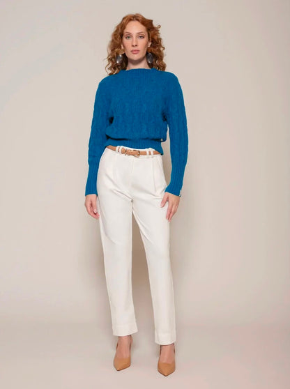 Blusa com trama trabalhada e gola redonda Biamar 12438