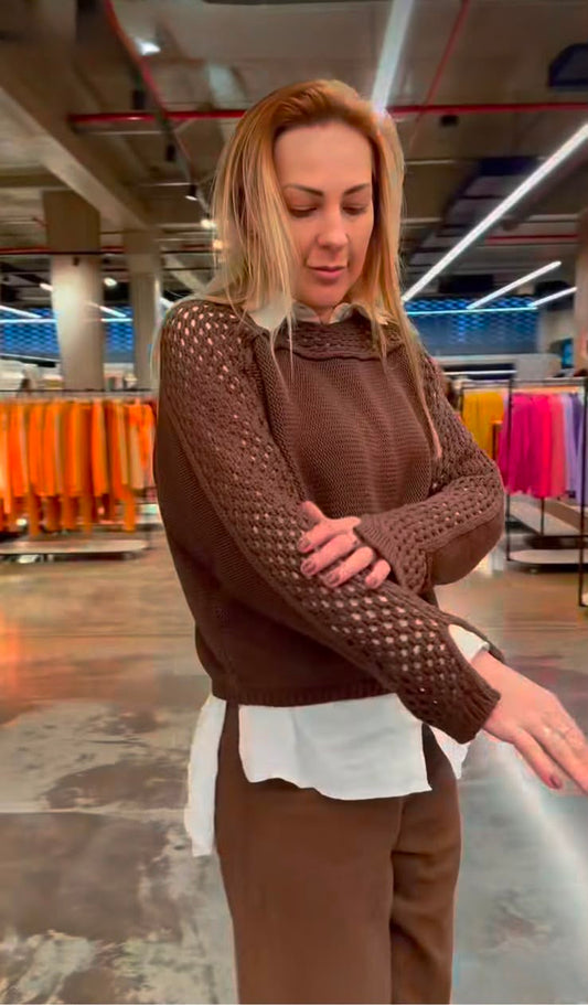 Blusa com detalhe de ponto vazado Biamar 12566