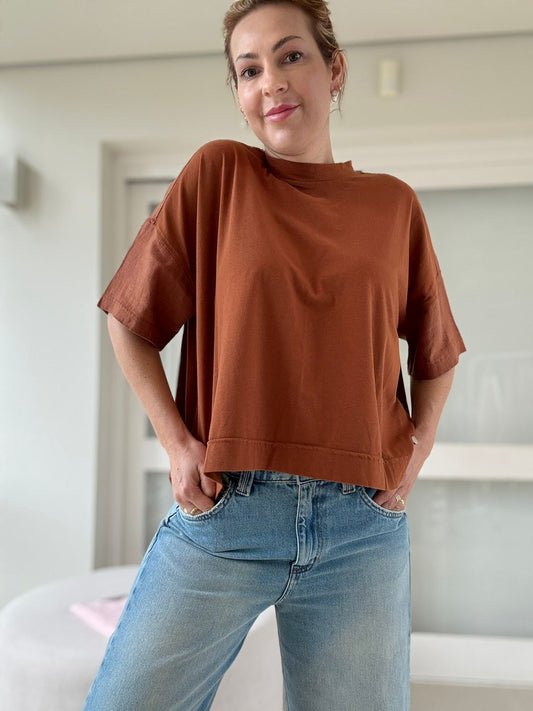 Blusa Biamar em algodão com recorte em linho 12421