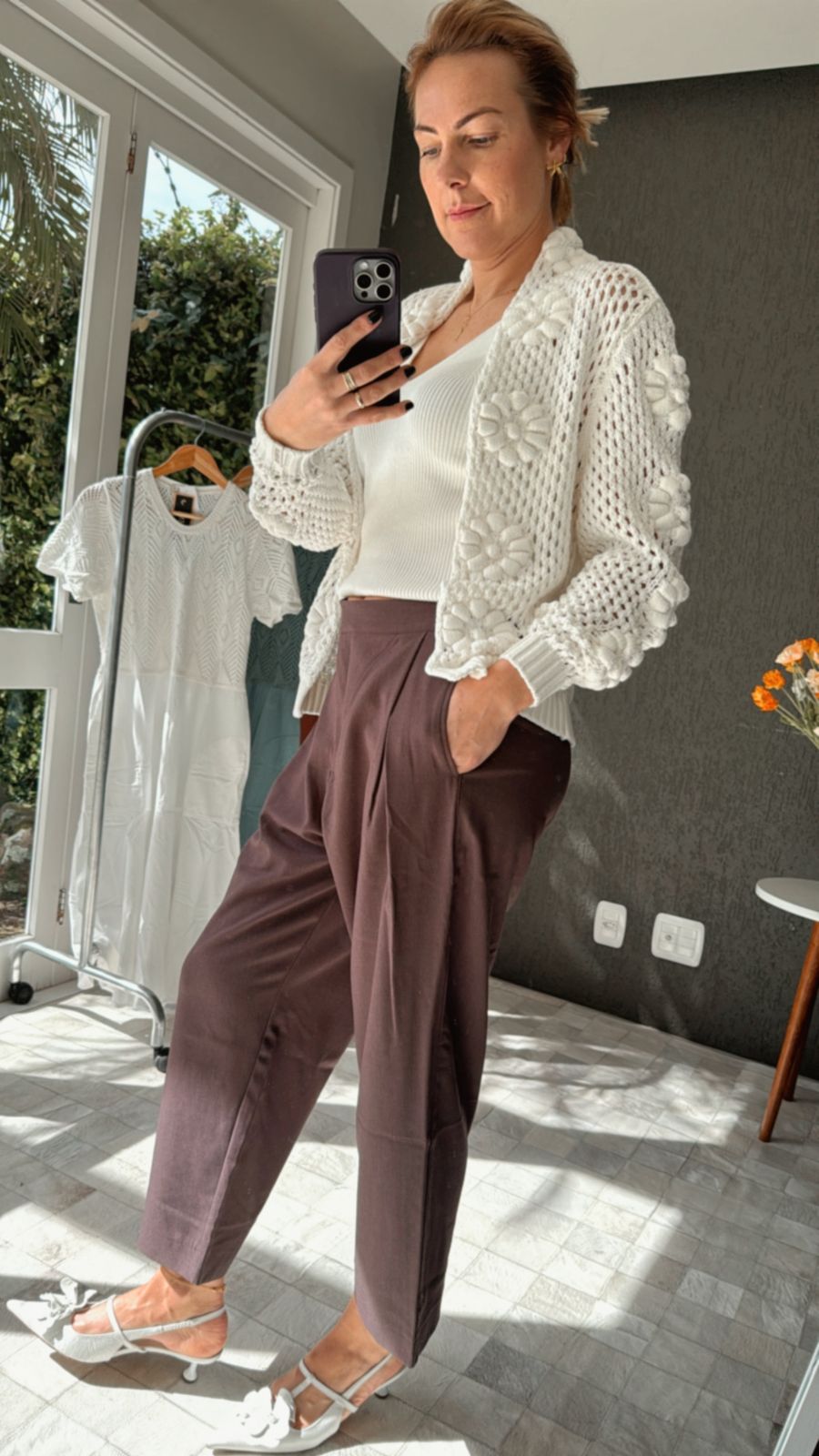 CALÇA COM PREGAS, BOLSOS FACA E CINTO BIAMAR 12043