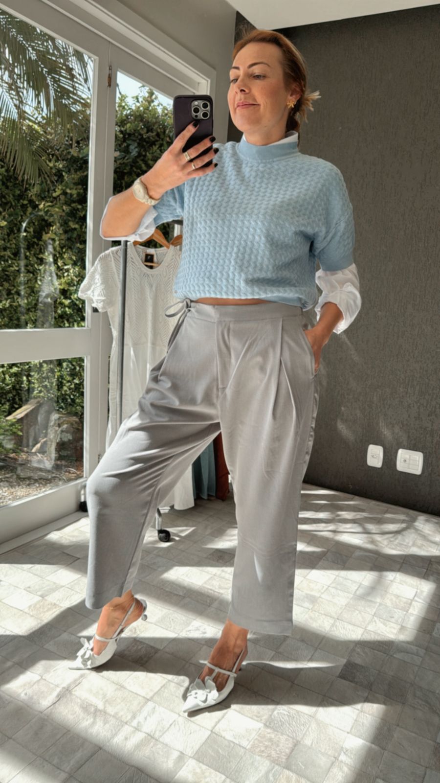 CALÇA COM PREGAS, BOLSOS FACA E CINTO BIAMAR 12043