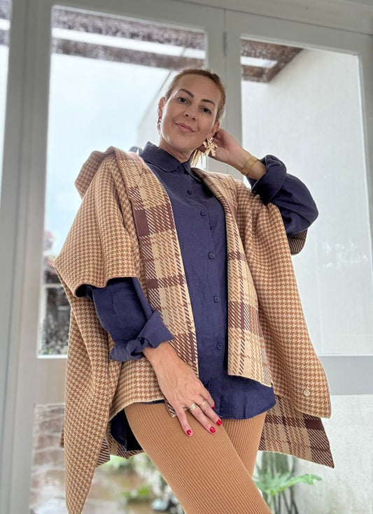 Capa reversível com padronagem xadrez e pied de poule Biamar 11996