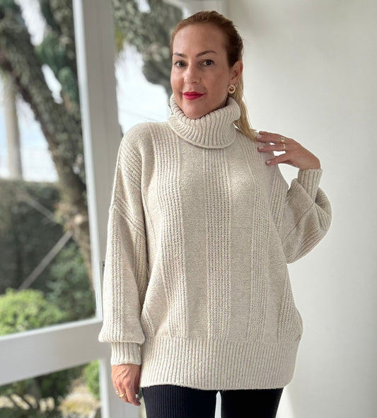 BLUSA CANELADA COM GOLA REMOVÍVEL E MANGAS BUFANTES DE CAVA QUADRADA BIAMAR 11949