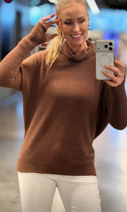 Blusa luvinha em fio pluma Biamar