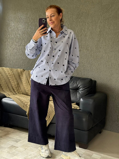 CAMISA EM ALGODÃO BORDADO MINI CORAÇÃO BIAMAR