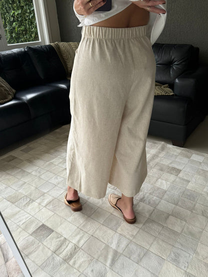 Calça pantacourt com recortes Biamar 12239