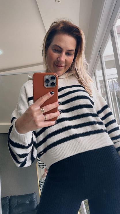 Blusa com listras e capuz Biamar 12529