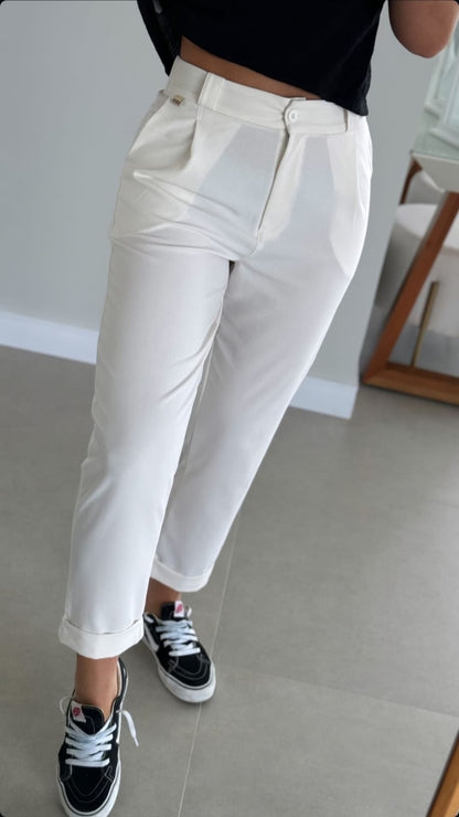 CALÇA BIAMAR DE ALFAIATARIA COM BARRA DOBRADA 12567