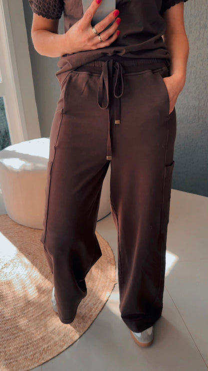 Calça pantalona em moletinho com bolsos laterais Biamar 12311