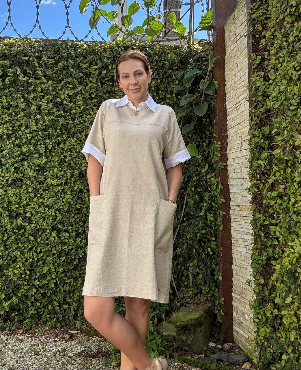 Vestido com bolsos aplicados Biamar 12270