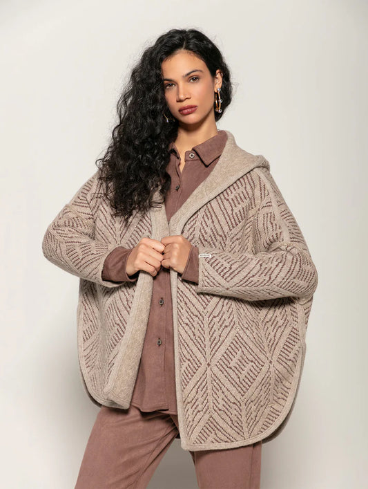 Capa reversível com padronagem geométrica e capuz Biamar 11984