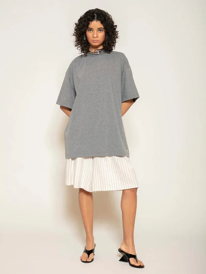 BLUSA OVERSIZED MANGA CURTA COM GOLA REDONDA E DETALHE EM TRICÔ BIAMAR 12094