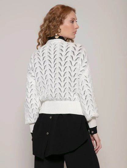 Blusa em algodão com ponto vazado Biamar 12186