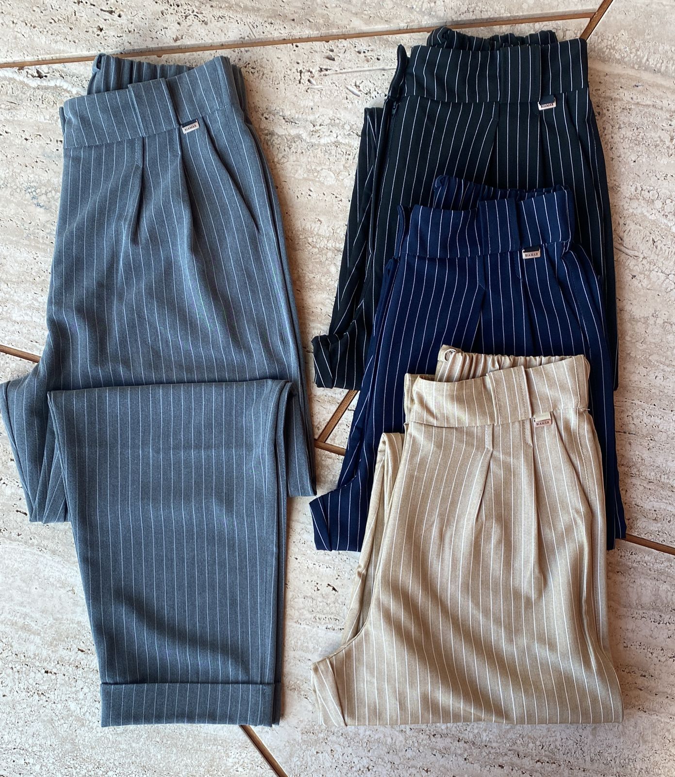 CALÇA BIAMAR RISCA GIZ